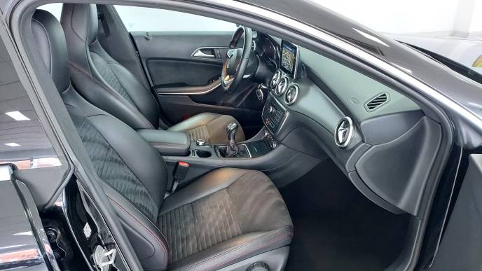 MERCEDES-BENZ CLA 200 CDI SB AMG LINE