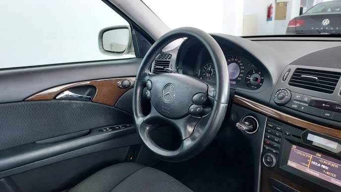 MERCEDES-BENZ E 280 CDI
