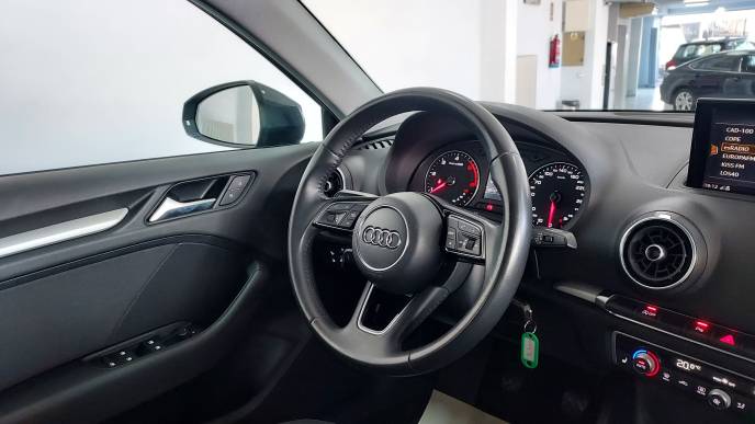 AUDI A3 1.6 TDI 116
