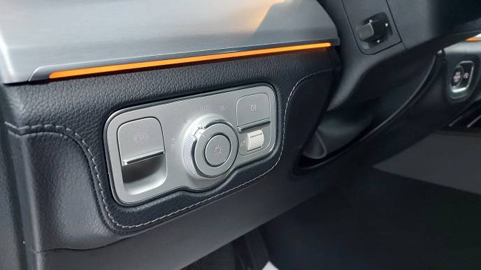 MERCEDES-BENZ GLE 300d 4MATIC