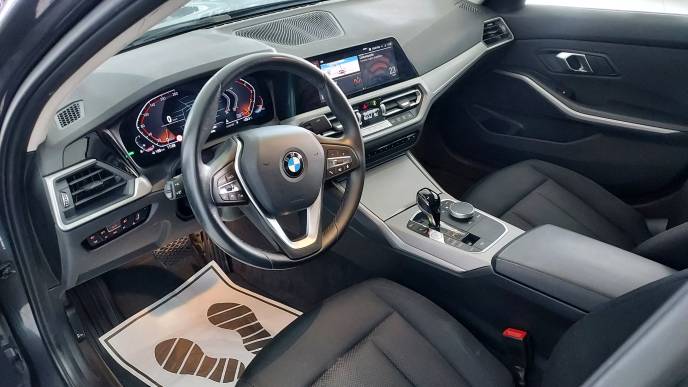 BMW 320iA Xdrive