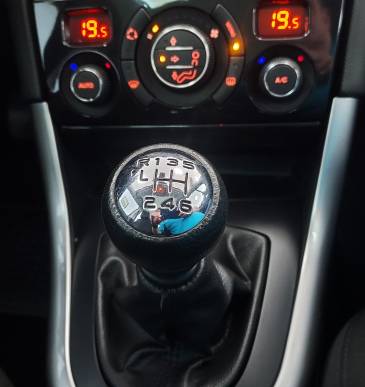 PEUGEOT 308 2.0 HDI 