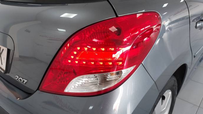 PEUGEOT 207 SPORT HDI