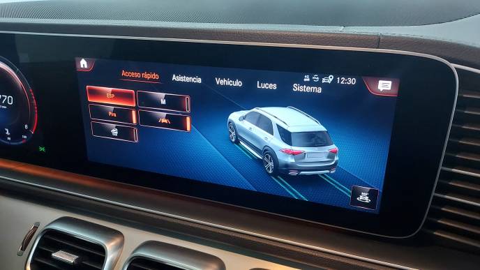 MERCEDES-BENZ GLE 300d 4MATIC