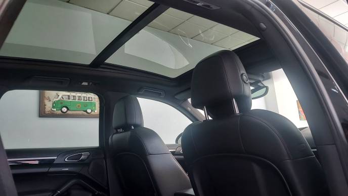 PORSCHE CAYENNE 3.0 TD