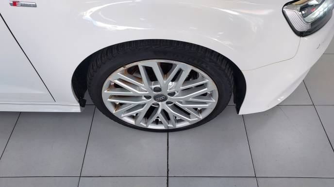 AUDI A3 SPORTBACK SLINE EDITION TDI