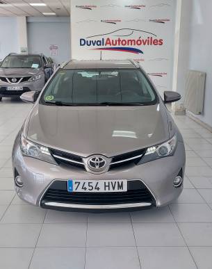 TOYOTA AURIS TOURING 90D