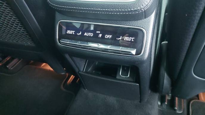 MERCEDES-BENZ GLE 300d 4MATIC