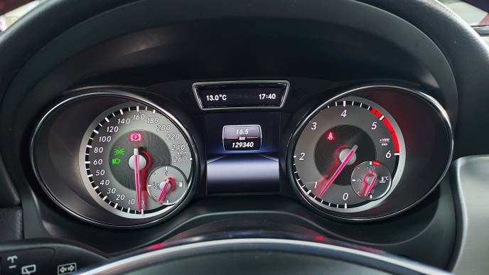 MERCEDES-BENZ CLA 200 CDI SB AMG LINE