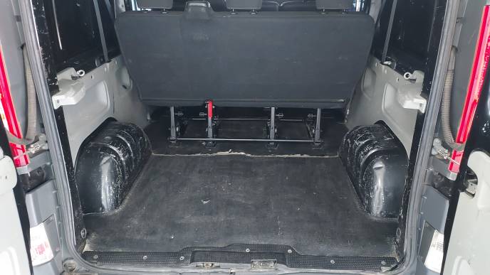 RENAULT TRAFIC 2.0 DCI 115