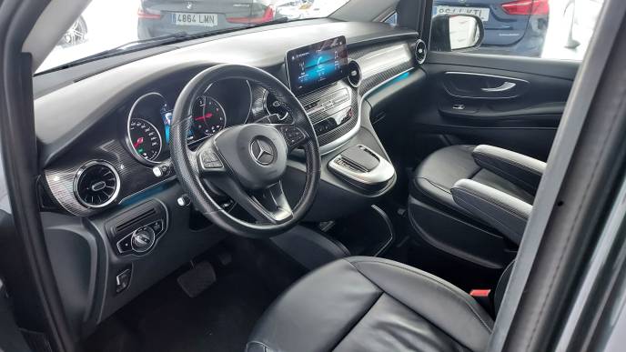 MERCEDES-BENZ V 250d