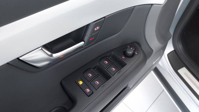 SEAT EXEO 2.0 TDI SPORT