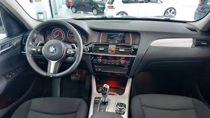 BMW X3 SDRIVE 18D