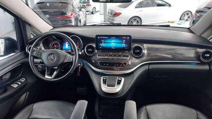 MERCEDES-BENZ V 250d