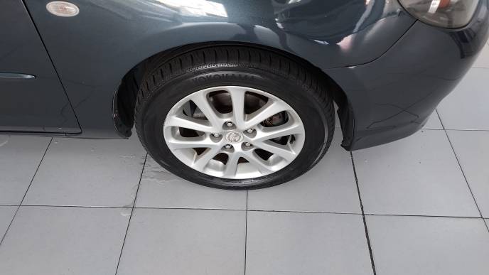 MAZDA MAZDA3