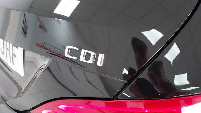 MERCEDES-BENZ CLA 200 CDI SB AMG LINE