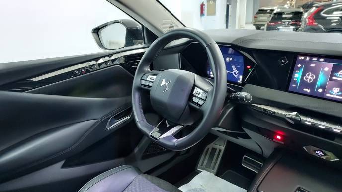 CITROEN DS4 BLUEHDI 130