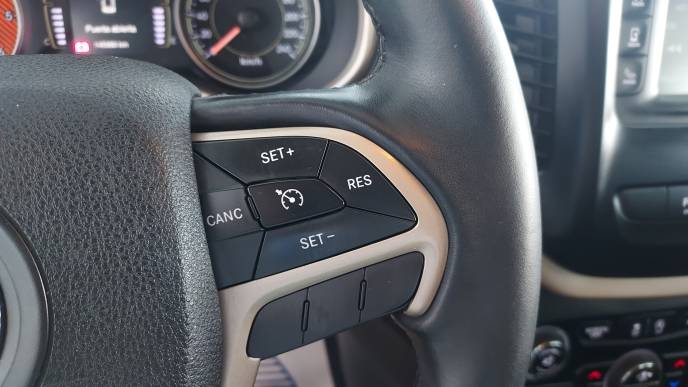 JEEP CHEROKEE 2.0 CRD