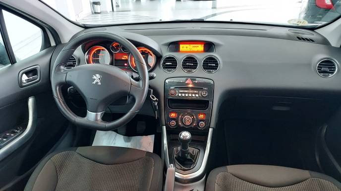 PEUGEOT 308 HDI 92