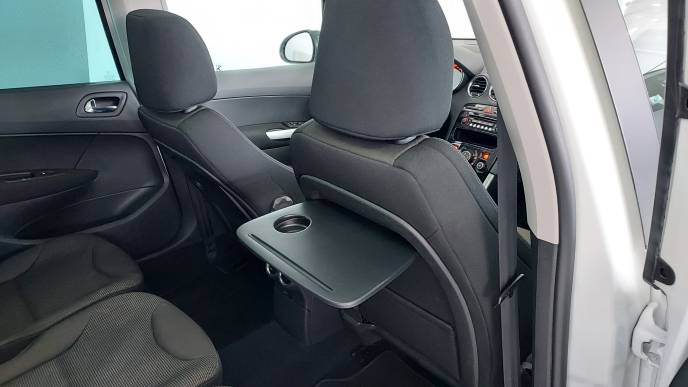PEUGEOT 308 SW HDI 92