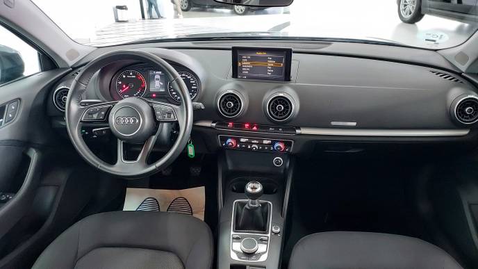 AUDI A3 1.6 TDI 116