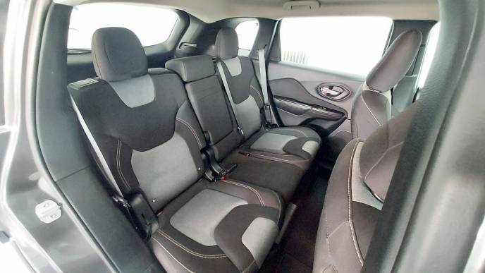 JEEP CHEROKEE 2.0 CRD