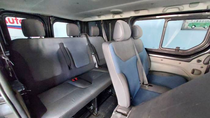 RENAULT TRAFIC 2.0 DCI 115