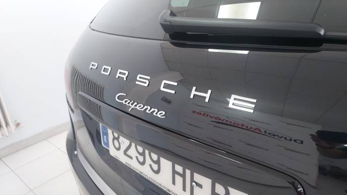 PORSCHE CAYENNE 3.0 TD