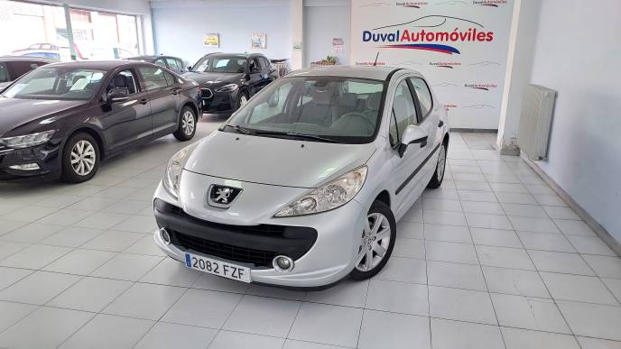 PEUGEOT 207 HDI 90