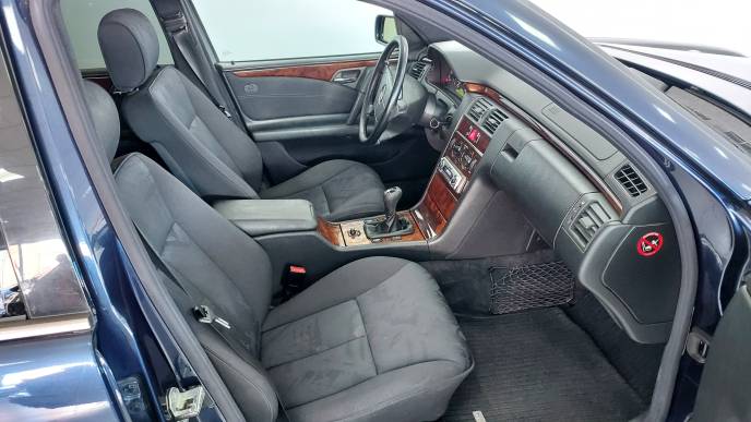 MERCEDES-BENZ E 290 TD ESTATE