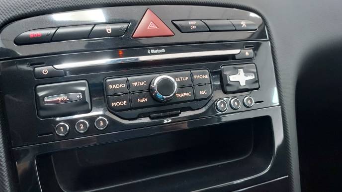 PEUGEOT 308 2.0 HDI 