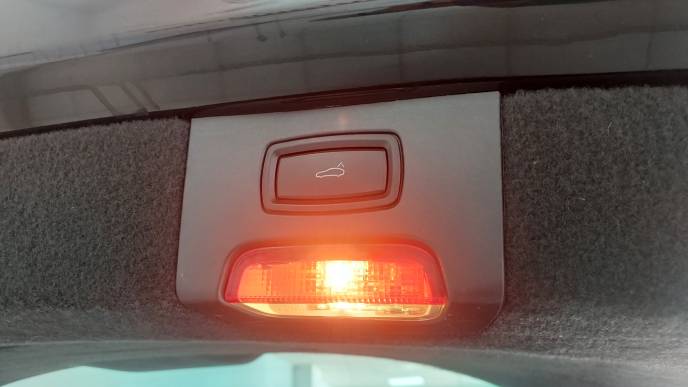 PORSCHE CAYENNE 3.0 TD