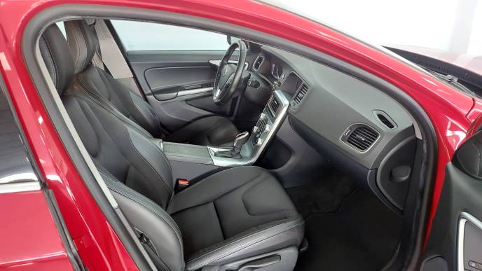 VOLVO S60 D3
