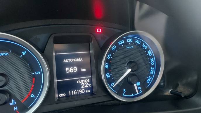 TOYOTA AURIS TOURING 90D