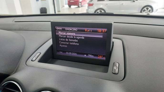 PEUGEOT 308 2.0 HDI 