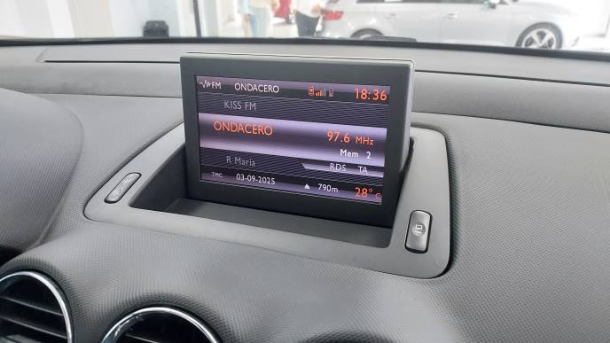 PEUGEOT 308 2.0 HDI 