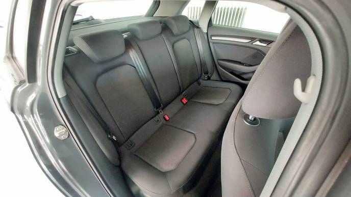 AUDI A3 1.6 TDI 116
