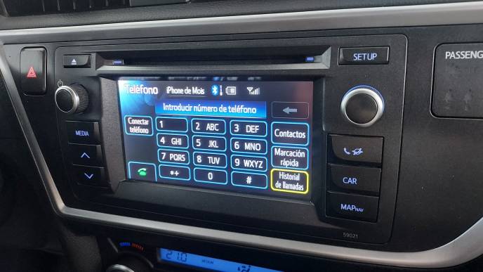 TOYOTA AURIS TOURING 90D