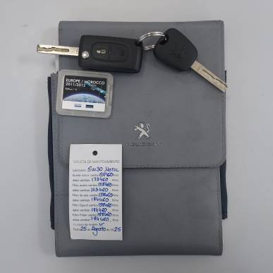 PEUGEOT 308 2.0 HDI 