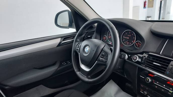 BMW X3 18D SDRIVE