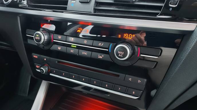 BMW X3 SDRIVE 18D