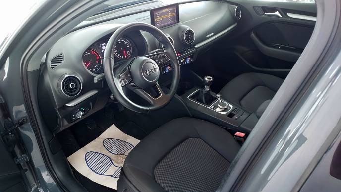 AUDI A3 1.6 TDI 116