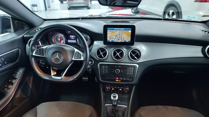 MERCEDES-BENZ CLA 200 CDI SB AMG LINE