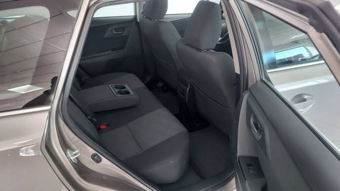 TOYOTA AURIS TOURING 90D