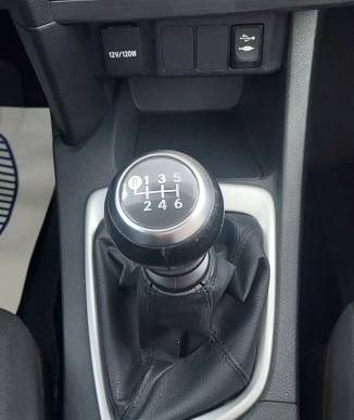 TOYOTA AURIS TOURING 90D