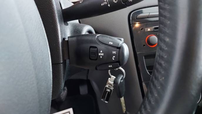 PEUGEOT 308 1.6 HDI