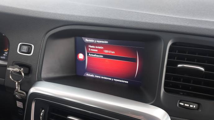 VOLVO S60 D3
