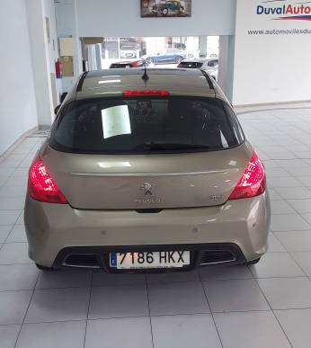 PEUGEOT 308 2.0 HDI 