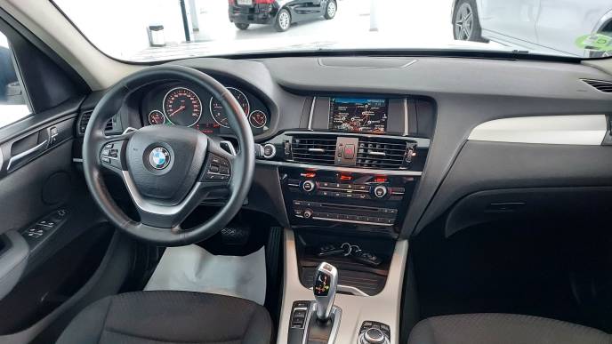 BMW X3 18D SDRIVE