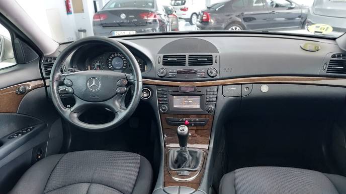 MERCEDES-BENZ E 280 CDI